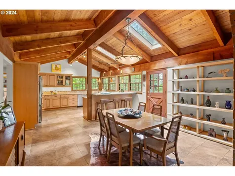 15444 S Leland Road Beavercreek OR 97004