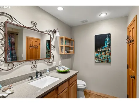 15444 S Leland Road Beavercreek OR 97004
