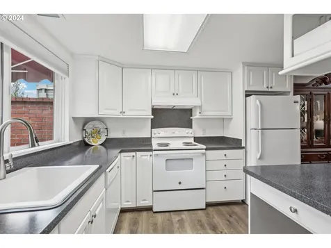16660 Sw Monterey Lane Portland OR 97224