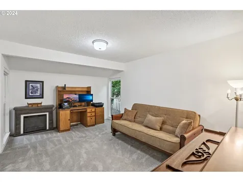 16660 Sw Monterey Lane Portland OR 97224