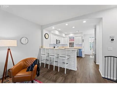 6028 NE Alder Street Hillsboro OR 97124