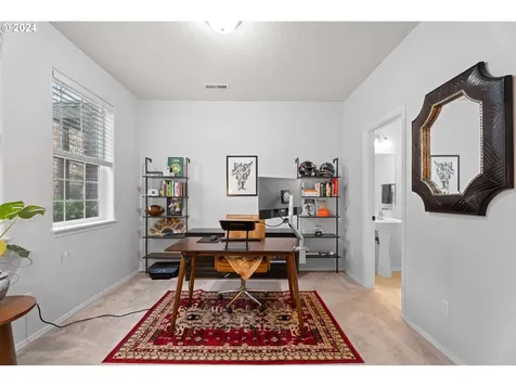 6028 NE Alder Street Hillsboro OR 97124