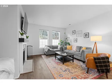 6028 NE Alder Street Hillsboro OR 97124