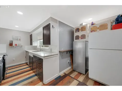 683 W Ellendale Avenue Dallas OR 97338