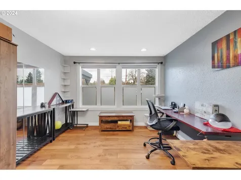 683 W Ellendale Avenue Dallas OR 97338