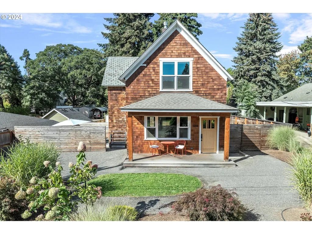 1120 5th Street Hood River OR 97031