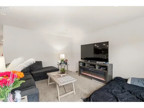 1494 Cottonwood Place Cottage Grove OR 97424