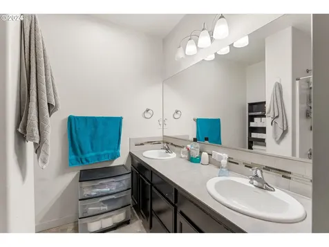 1494 Cottonwood Place Cottage Grove OR 97424