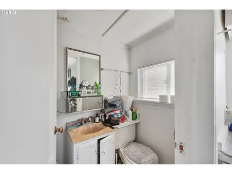 50361 Highway 101 Bandon OR 97411