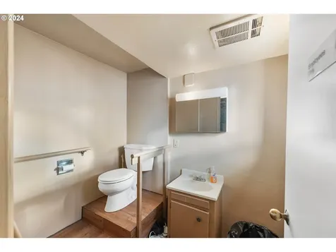 50361 Highway 101 Bandon OR 97411