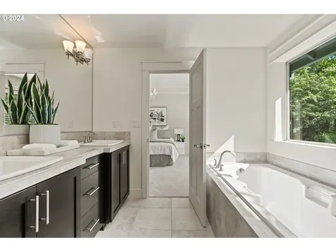 1126 Nw 92nd Avenue Portland OR 97229