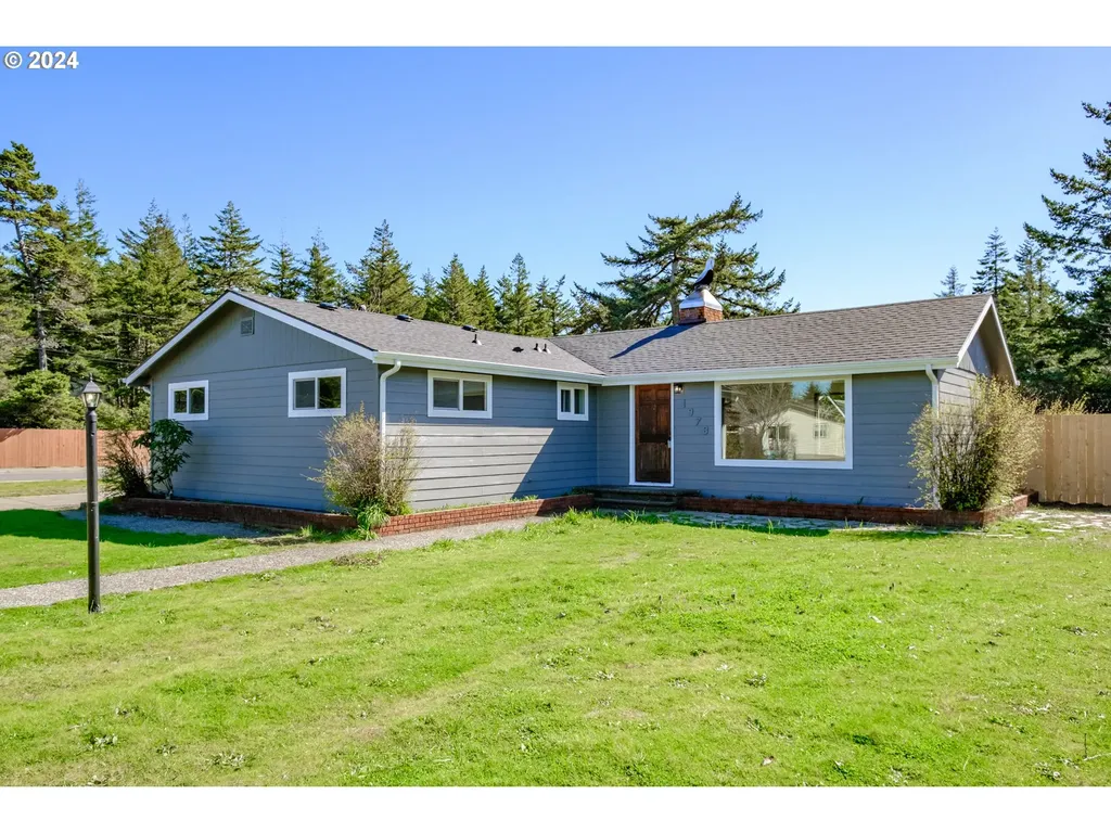 1978 29th Street Florence OR 97439