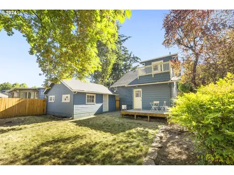 9207 N Ivanhoe Street Portland OR 97203