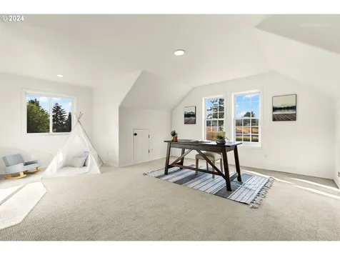 25995 SW Vanderschuere Road Hillsboro OR 97123