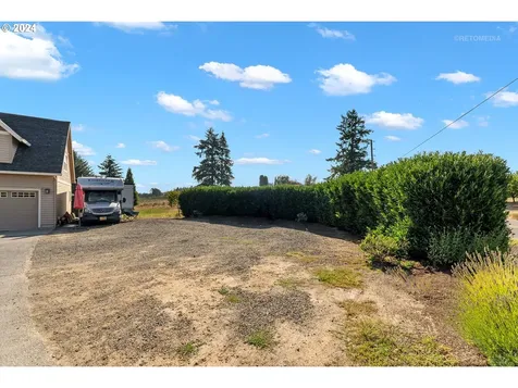 25995 SW Vanderschuere Road Hillsboro OR 97123