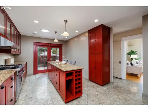 2325 NE 53rd Avenue Portland OR 97213