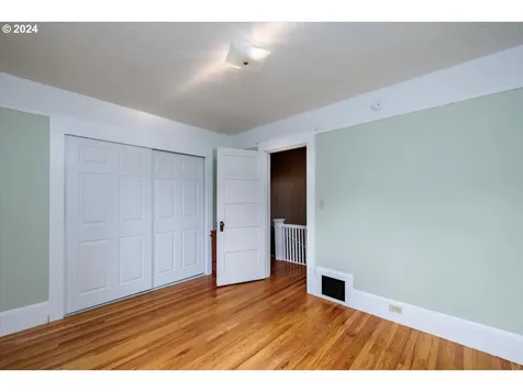 2325 NE 53rd Avenue Portland OR 97213