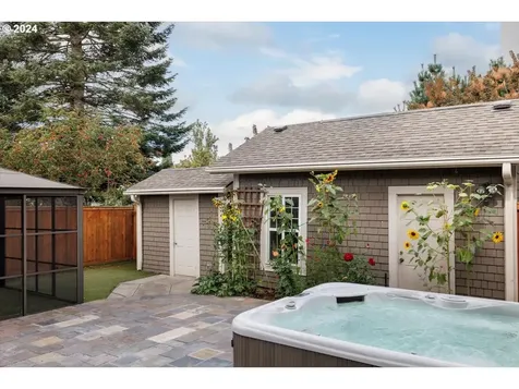 2325 NE 53rd Avenue Portland OR 97213