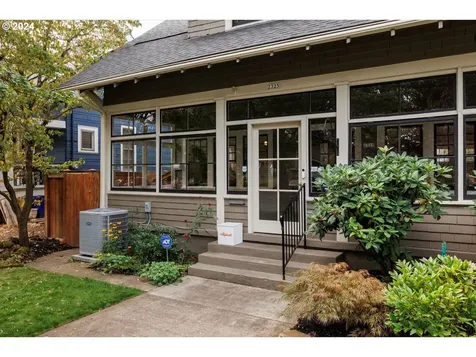 2325 NE 53rd Avenue Portland OR 97213