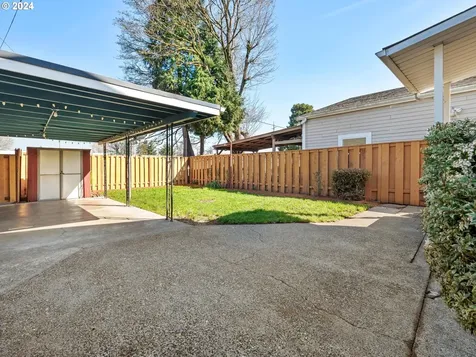 7635 Se Washington Street Portland OR 97215