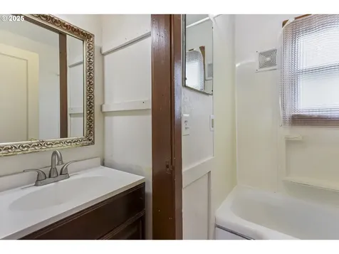 1505 E 14th Street The Dalles OR 97058