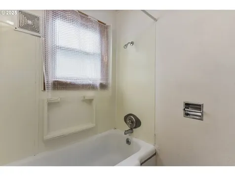 1505 E 14th Street The Dalles OR 97058