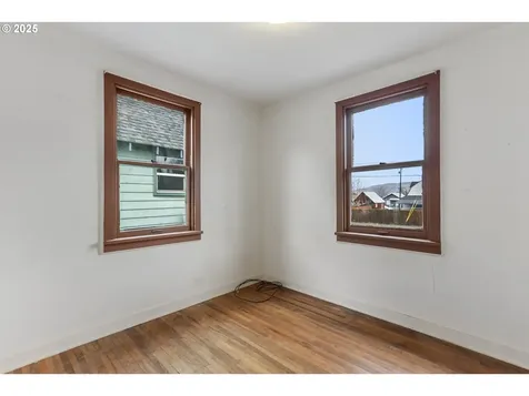 1505 E 14th Street The Dalles OR 97058