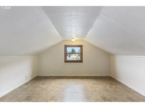 1505 E 14th Street The Dalles OR 97058