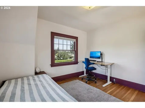 5643 Ne Broadway Portland OR 97213