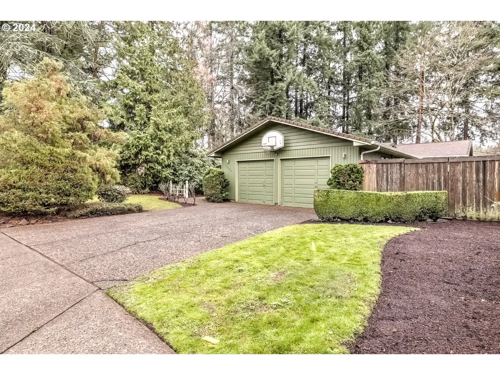 9082 Sw Arapaho Road Tualatin OR 97062