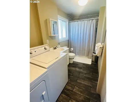 91566 Lewis And Clark Road Astoria OR 97103