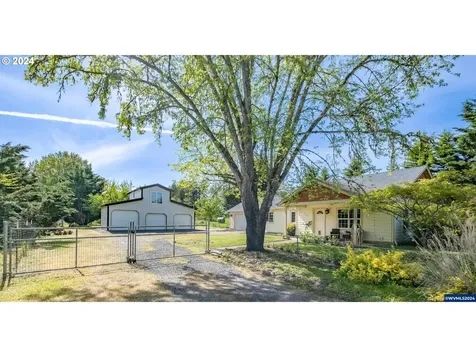 1325 Clark Mill Road Sweet Home OR 97386