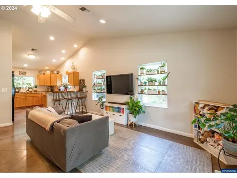 1325 Clark Mill Road Sweet Home OR 97386
