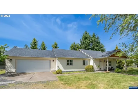 1325 Clark Mill Road Sweet Home OR 97386