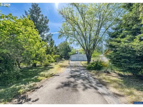 1325 Clark Mill Road Sweet Home OR 97386