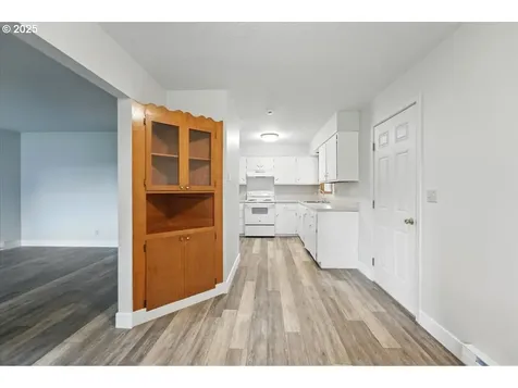 1703 SE Bush Street Hillsboro OR 97123