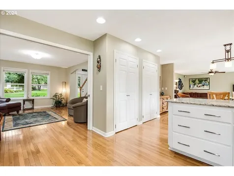 8319 NE 316th Street La Center WA 98629