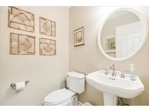8319 NE 316th Street La Center WA 98629
