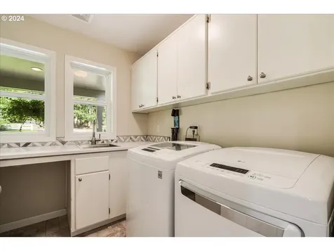 8319 NE 316th Street La Center WA 98629