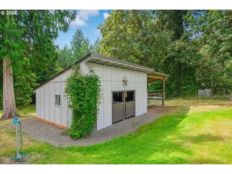 8319 NE 316th Street La Center WA 98629