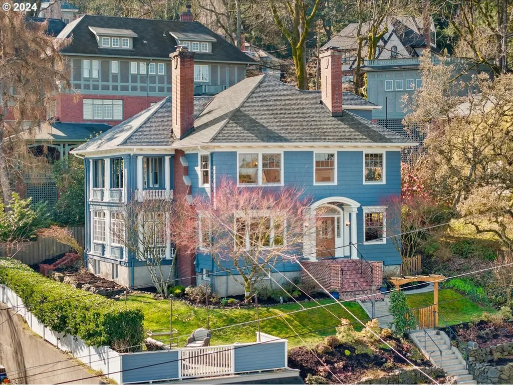 2676 NW Overton Street Portland OR 97210