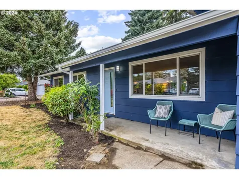 816 Se 153rd Avenue Portland OR 97233