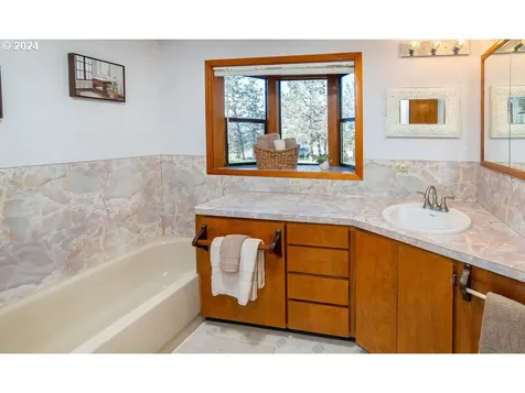 8205 Sw Sand Ridge Road Terrebonne OR 97760