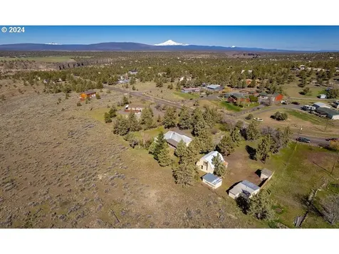 8205 Sw Sand Ridge Road Terrebonne OR 97760