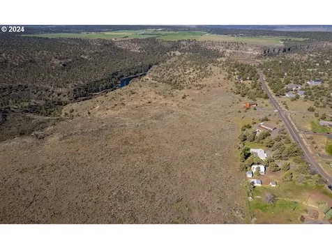 8205 Sw Sand Ridge Road Terrebonne OR 97760