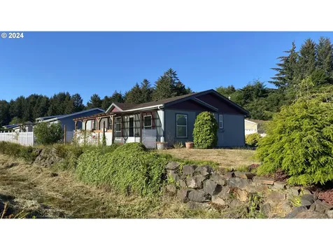 4289 Se Heron Loop Lincoln City OR 97367