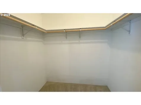 4289 Se Heron Loop Lincoln City OR 97367