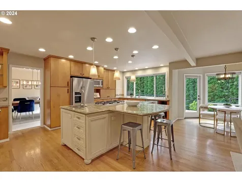 2720 Nw 134th Place Portland OR 97229