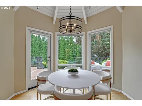 2720 Nw 134th Place Portland OR 97229