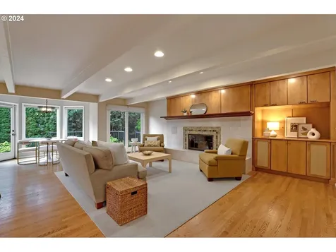 2720 Nw 134th Place Portland OR 97229